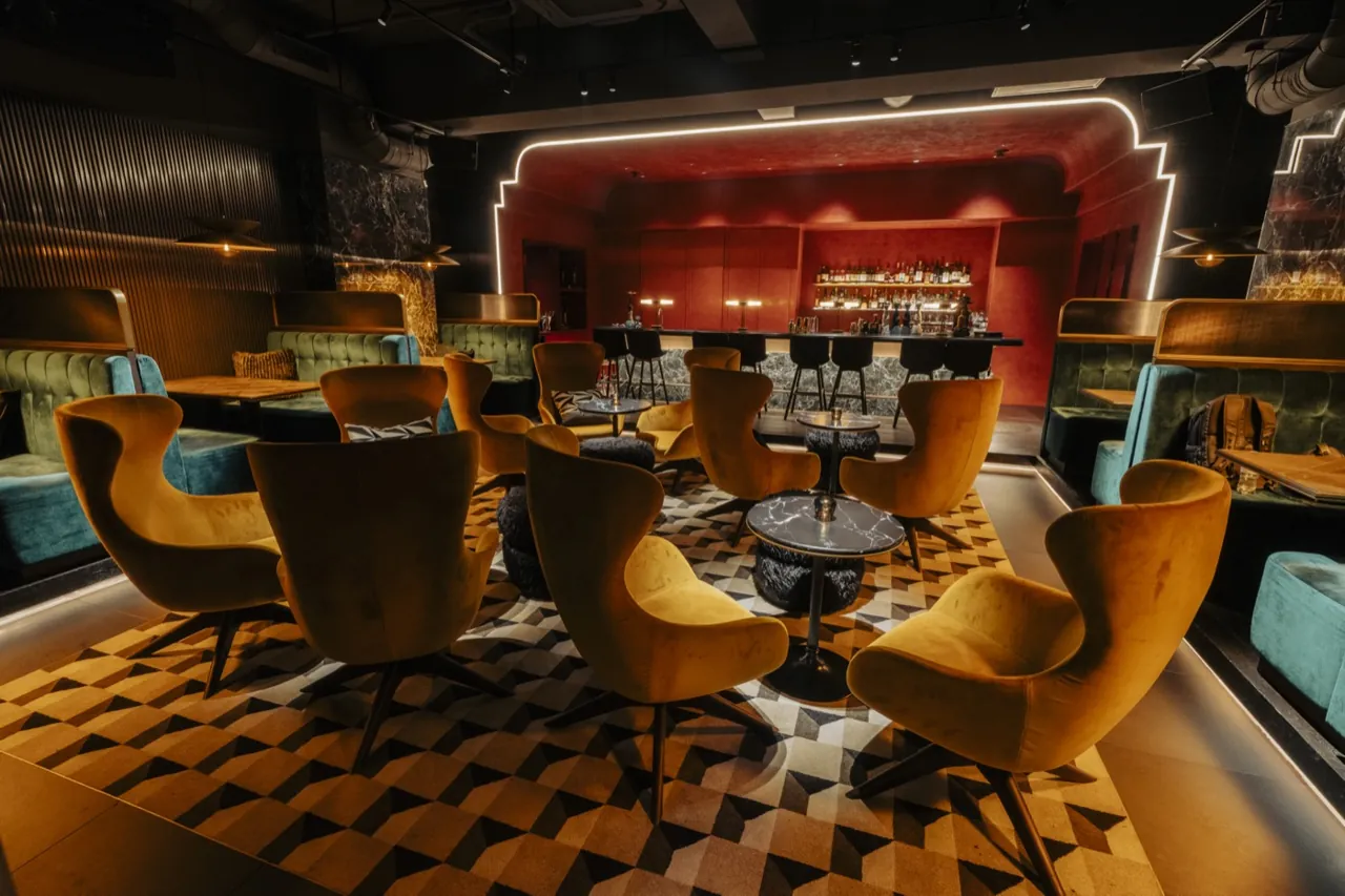 Opaque 赤坂(東京・赤坂)の店内